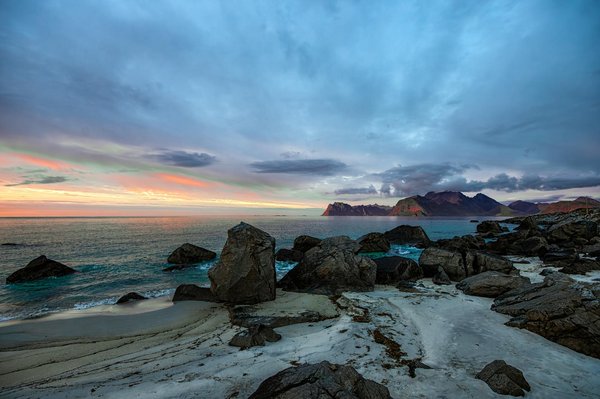 Échappées Nature : Les Meilleures Destinations de Camping et de Pêche en Rivière à Découvrir